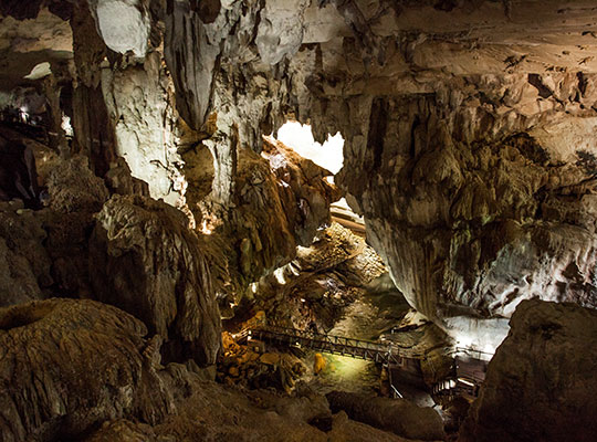 2D1N Mulu Show Caves 2D1N Mulu Show Caves